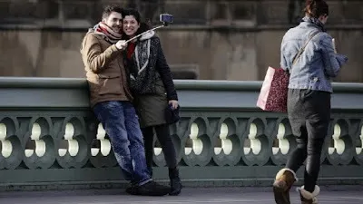 Invenția care revoluționează selfie-urile. Cum ar putea arăta acest tip de poze de acum înainte