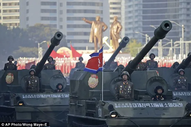A ÎNCEPUT NEBUNIA! Coreea de Nord bombardează Coreea de Sud