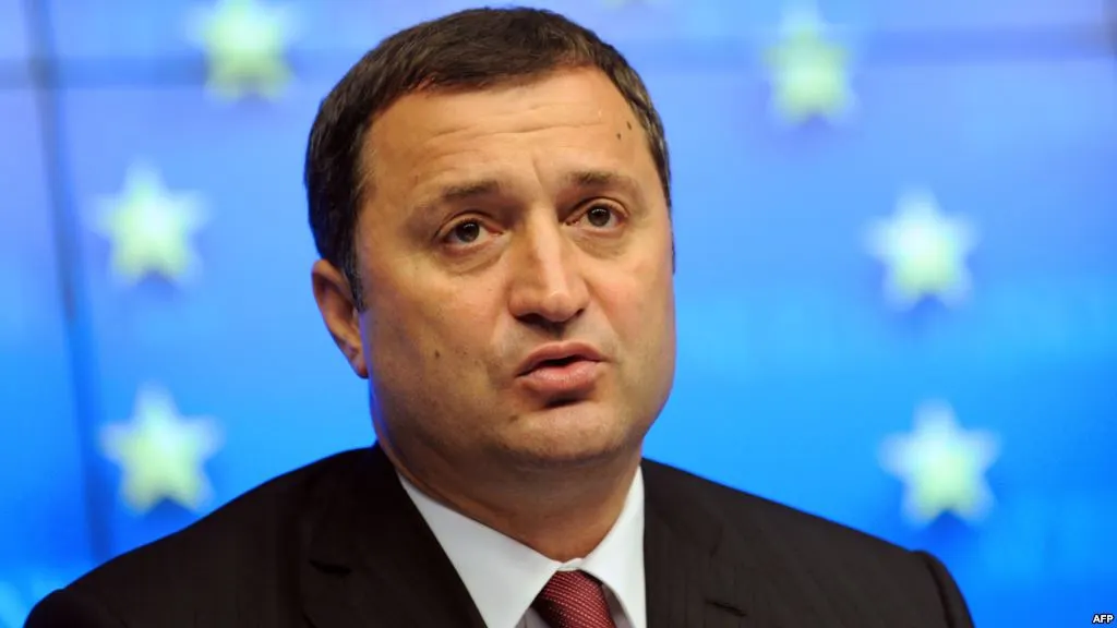 Presa internaţională: Reţinerea lui Vlad Filat riscă să destabilizeze coaliţia de guvernare