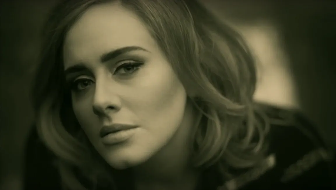 Adele a făcut o dezvăluire şocantă din timpul sarcinii