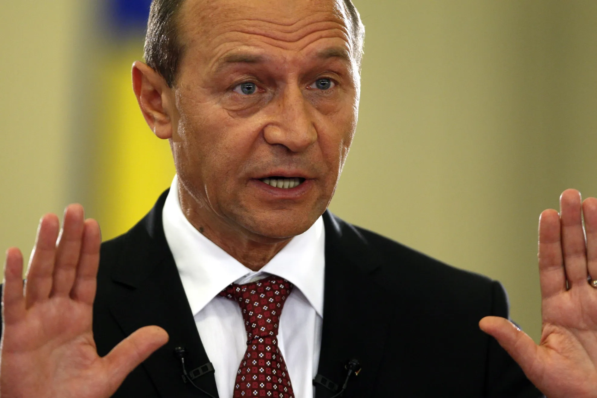 Băsescu: România putea fi oricând ţinta loviturilor aeriene ale Rusiei, în caz de conflict militar