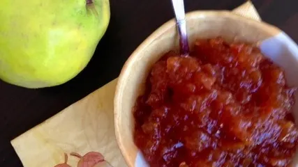 Amestecul de gutuie cu miere care face minuni pentru organism. Iată reţeta!