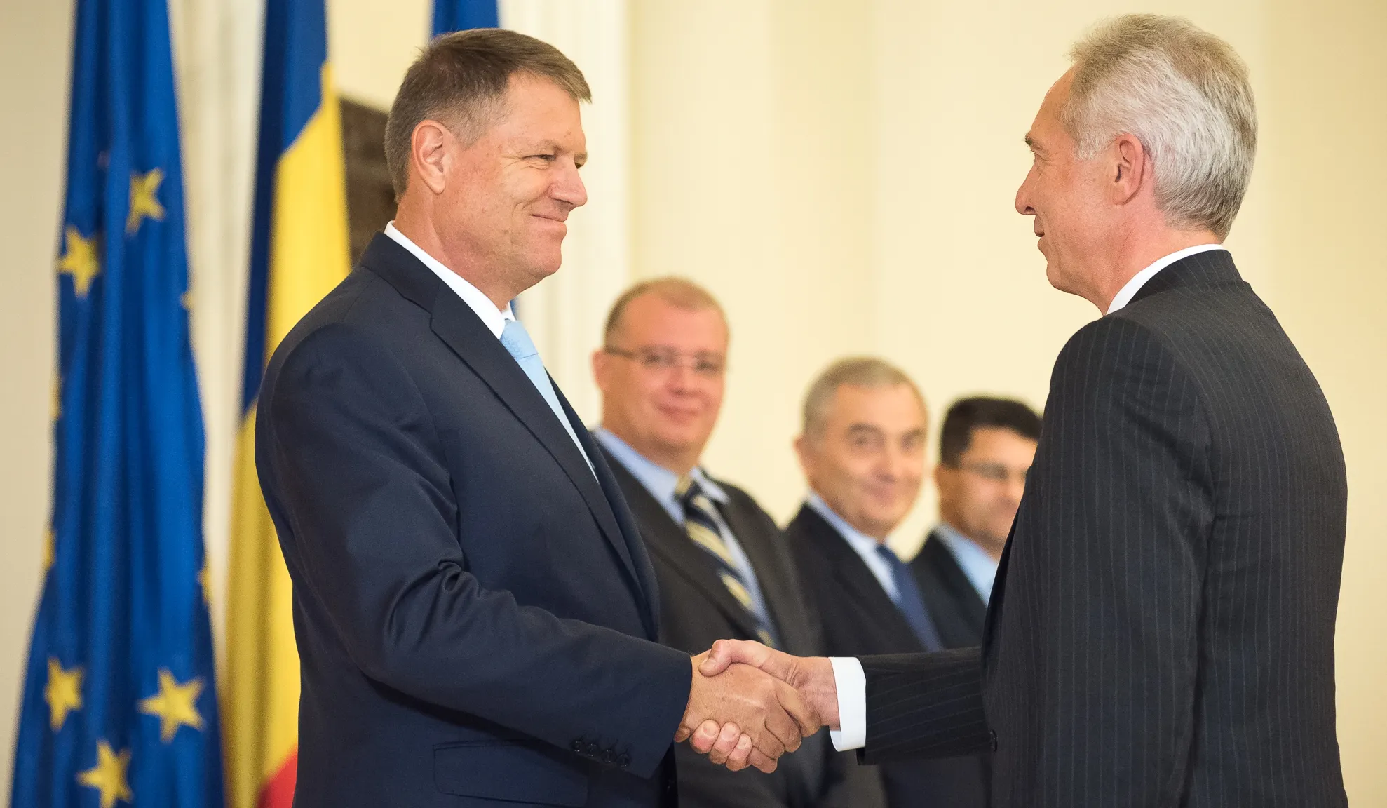 Iohannis l-a primit la Cotroceni pe ambasadorul american Hans Klemm. Despre ce au discutat 