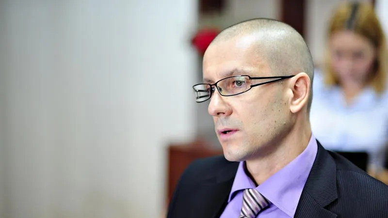Procurorul Lucian Papici, din dosarul lui Dragnea, cercetat de DIICOT pentru interceptări ilegale 