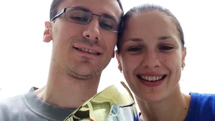 Premieră în scrima românească: Soţii Adrian și Simona Pop au cucerit Cupa României la spadă