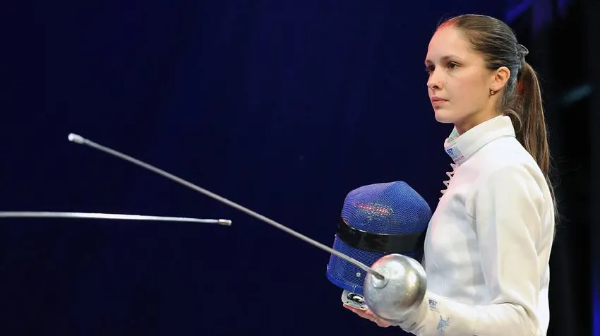 Scrimă: Medalie de argint pentru echipa feminină de spadă a României