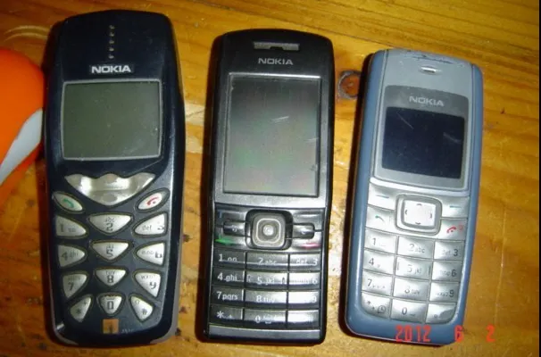 Telefoanele vechi, interzise! MAI vrea să restricționeze dispozitivele incompatibile cu RO-alert