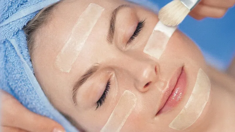 Ai coșuri sau puncte negre? Acest remediu natural te ajută să scapi de ele în 15 minute