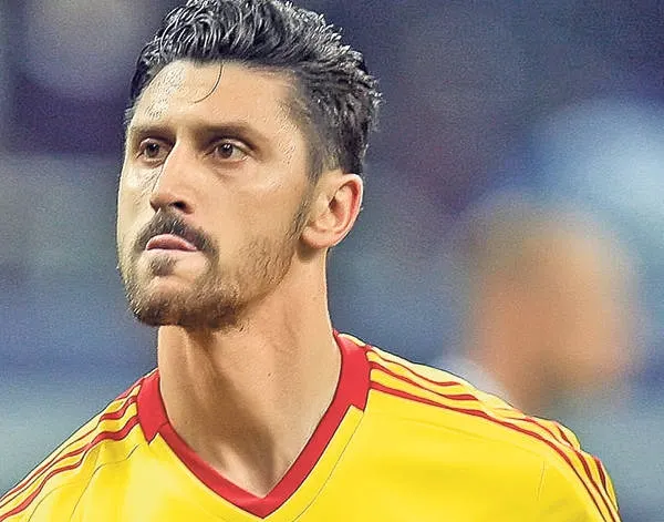 Un fotbalist al echipei naționale iese la proteste în stradă