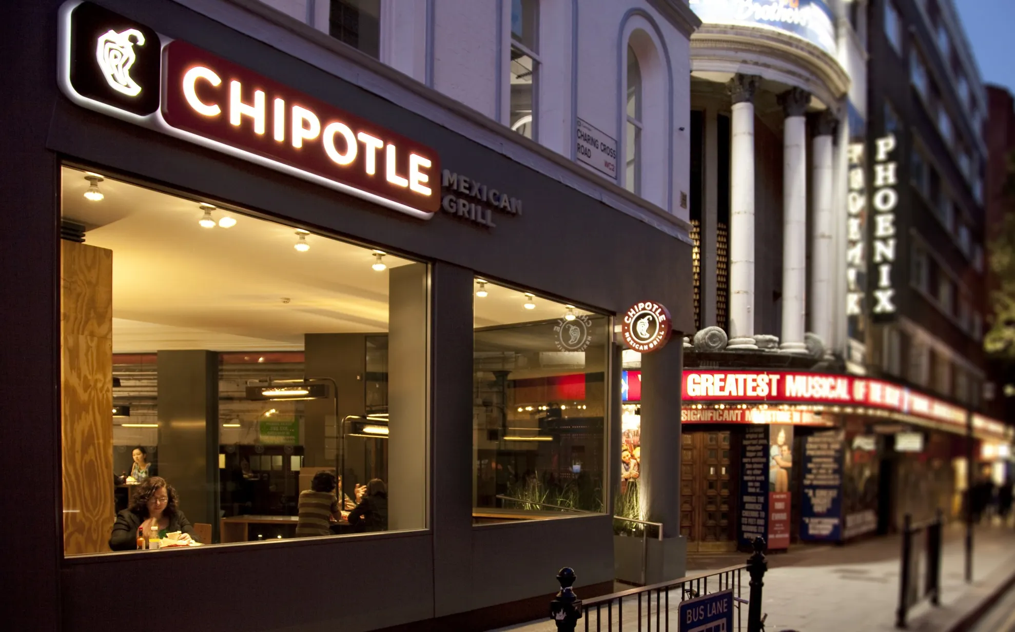Infecții cu E.coli la persoane din șase state americane care au mâncat în restaurante Chipotle Mexic