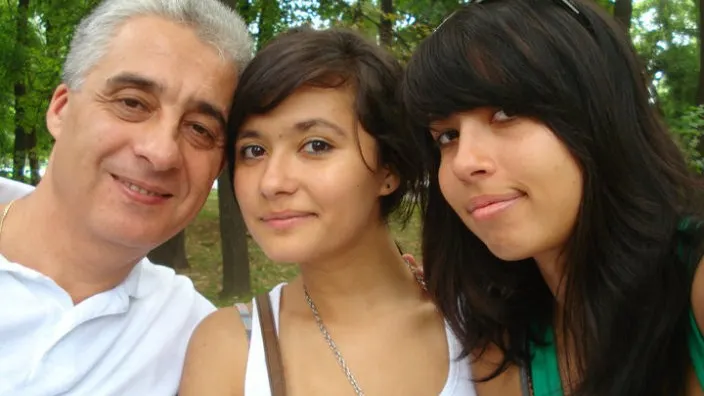 Casa tinerei decedate la spitalul Pantelimon va fi scoasă la licitație. Cum îi puteți ajuta familia