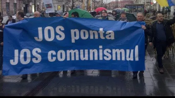 "JOS PONTA!" - De câte ori au cerut românii demisia lui Victor Ponta în stradă