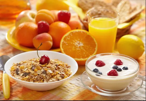 Nutriționiștii au decis: ce ar trebui să conțină micul dejun