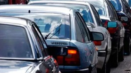Aglomerație pe DN1. Se circulă în coloană la Comarnic - Sinaia - Predeal