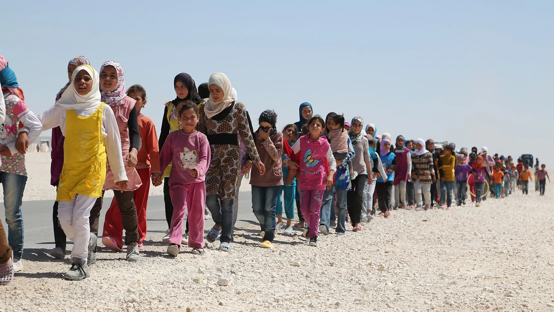 Norvegia va crește unele impozite în 2016 ca să plătească pentru refugiați