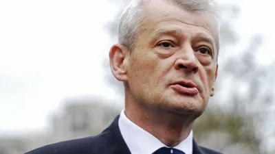 Sorin Oprescu, internat la Institutul "Marius Nasta" din Bucureşti. Urmează să fie operat