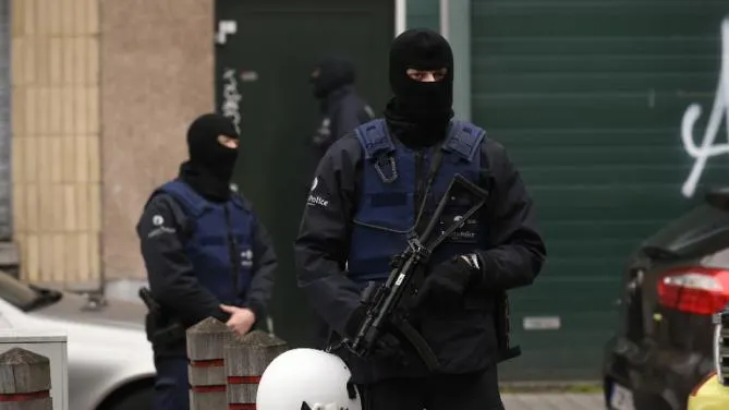 MAE român, atenţionare de călătorie pentru Belgia. Nivel maxim de alertă teroristă în Bruxelles