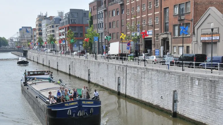 Molenbeek, cartierul belgian unde se ascund jihadiștii care seamănă teroare în Europa