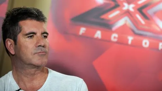 Atentate în Franța. Show-ul X Factor, întrerupt de Simon Cowell. Ce mesaj a ținut să transmită 