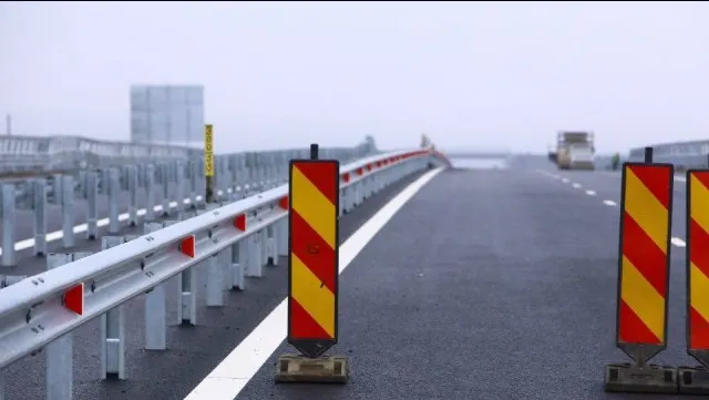 Anunţ important de la Poliţia Română: trafic oprit pe A1. Circulaţia este deviată pe DN1