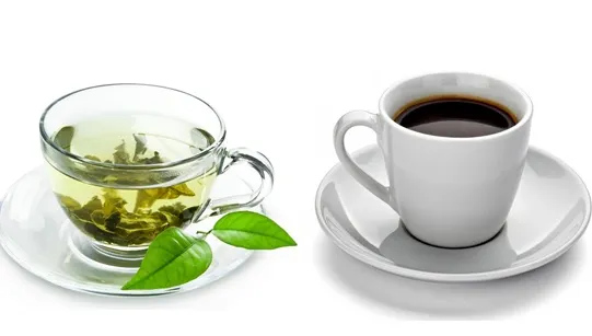 Toarnă ceai în cafea în fiecare dimineață. Efectul este surprinzător