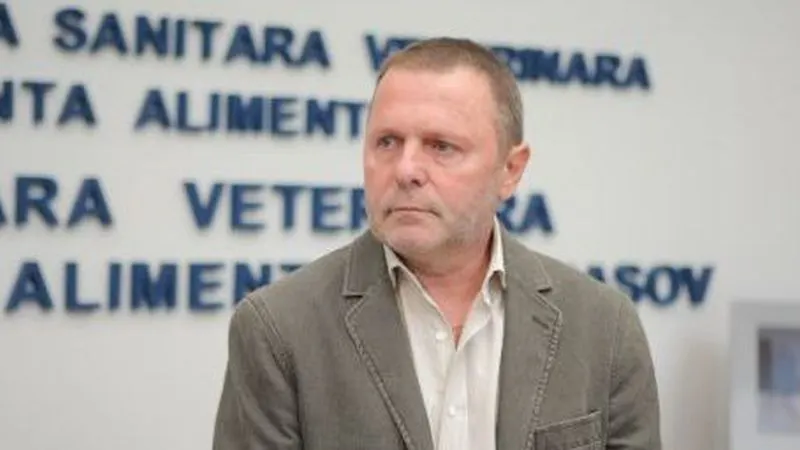 Dacian Cioloș l-a eliberat din funcția de președinte al ANSVSA pe Dorin Enache Valter