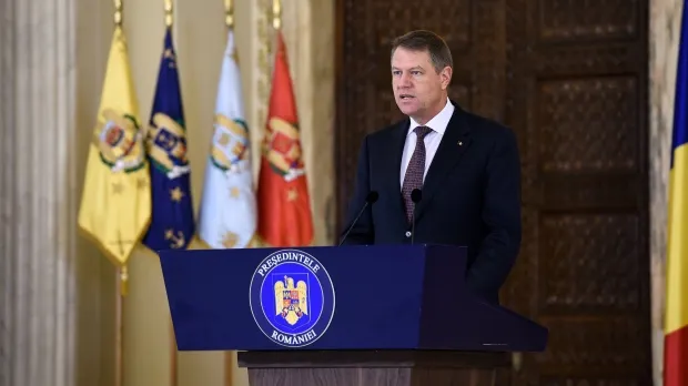 Legea publicităţii la medicamente, retrimisă în Parlament de preşedintele Iohannis