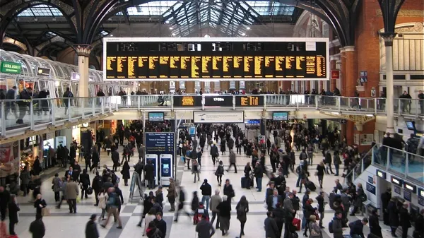 Alertă teroristă la gara Liverpool din Londra