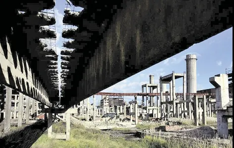 Relicvele industriei din Epoca de Aur, vândute la fier vechi. Un jaf de 250 miliarde dolari
