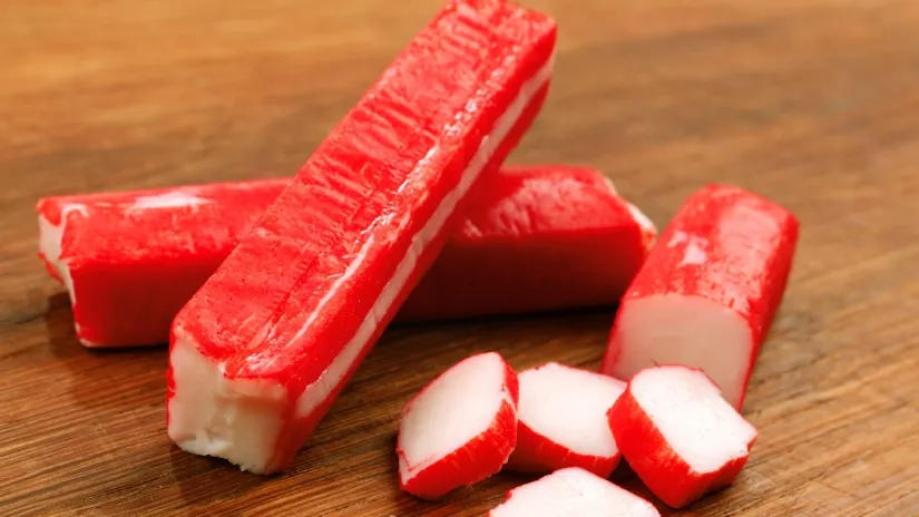 Ce este, de fapt, surimi? Te vei gândi de două ori înainte să mai cumperi aşa ceva