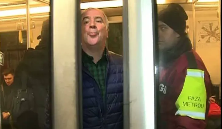 Echipa Realitatea TV, agresată pe peronul stației de metrou Piața Victoriei