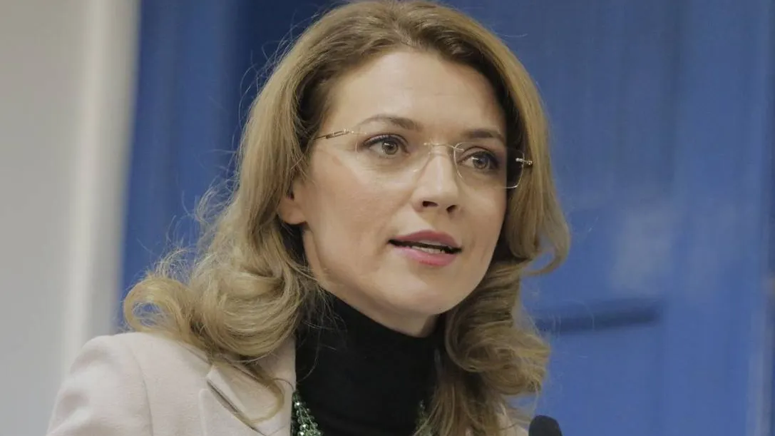 PNL nu renunță la votul în două tururi pentru primari. Noi măsuri anunțate de Alina Gorghiu