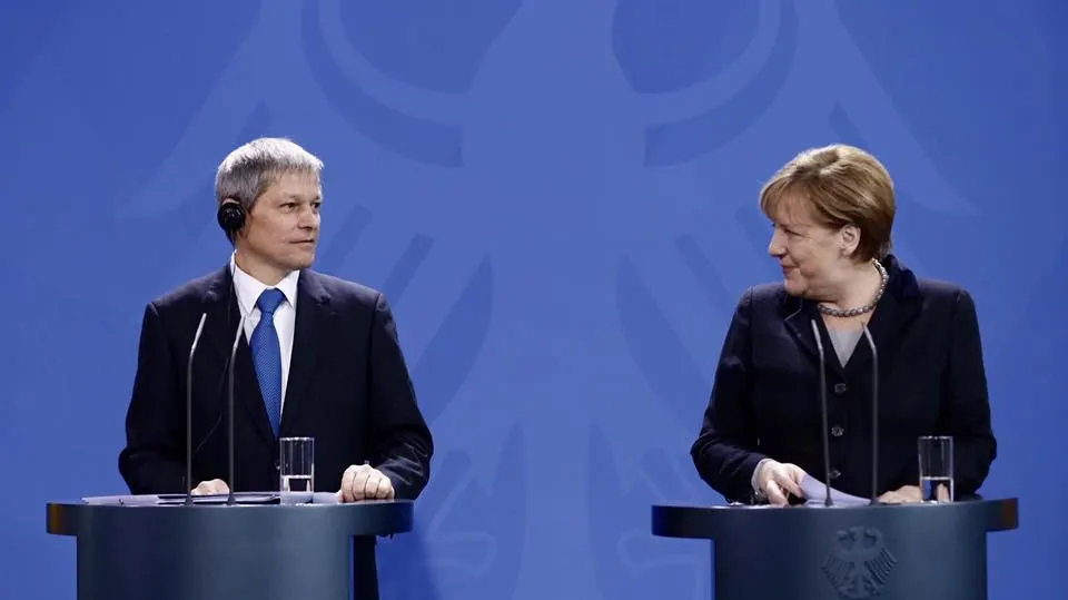 Merkel avertizează românii care merg în Germania: Nu primesc prestaţii sociale cei care nu muncesc