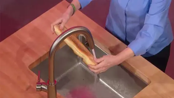 A turnat apă peste pâine. Rezultatul e dincolo de orice imaginație