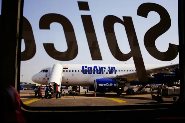 Amenințare cu bombă într-un avion cu 150 de persoane la bord. Aeronava a aterizat de urgență
