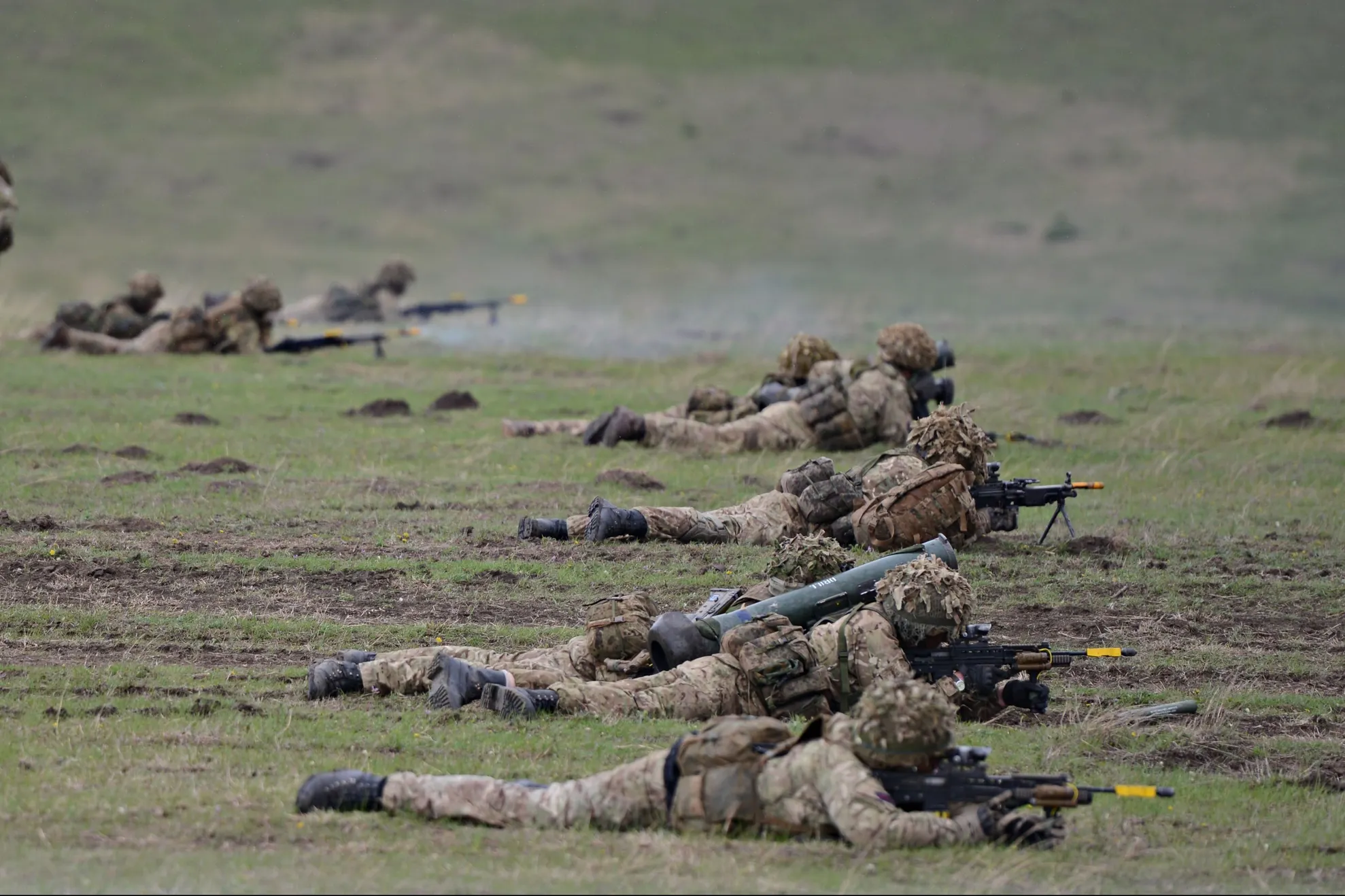 Militarii NATO, invitați de șeful SMG să utilizeze centrele de instruire din România