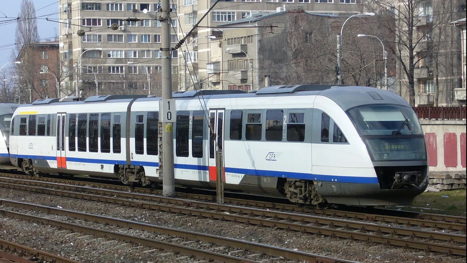 CFR modernizează 30 de vagoane anul acesta. Câți bani o va costa