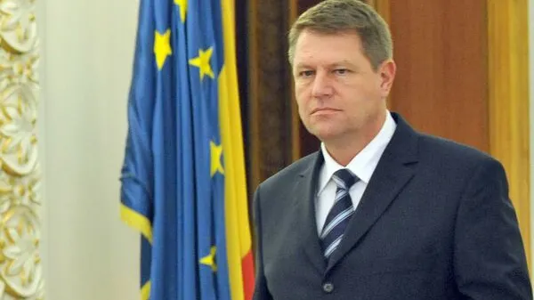 Iohannis, criticat de un român stabilit în Florida: "Excelenţă, ne-aţi pierdut pe noi"