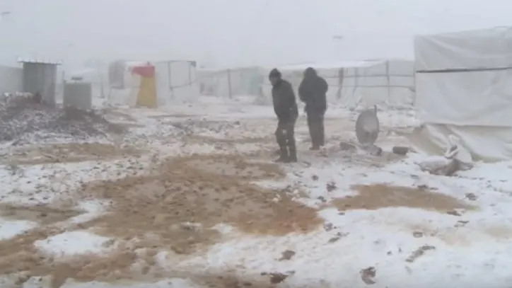 Refugiaţii din Liban, loviţi de viscol şi furtuni de zăpadă