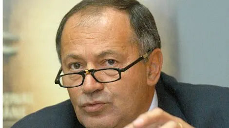 Sorin Roşca Stănescu: Trocul cu mandate prezidenţiale între Băsescu şi Voronin
