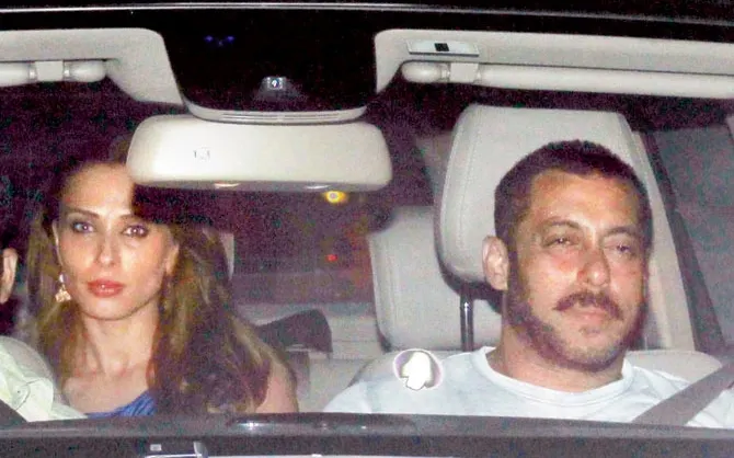 Iulia Vântur, mesaj romantic pentru Salman Khan de Valentine’s Day