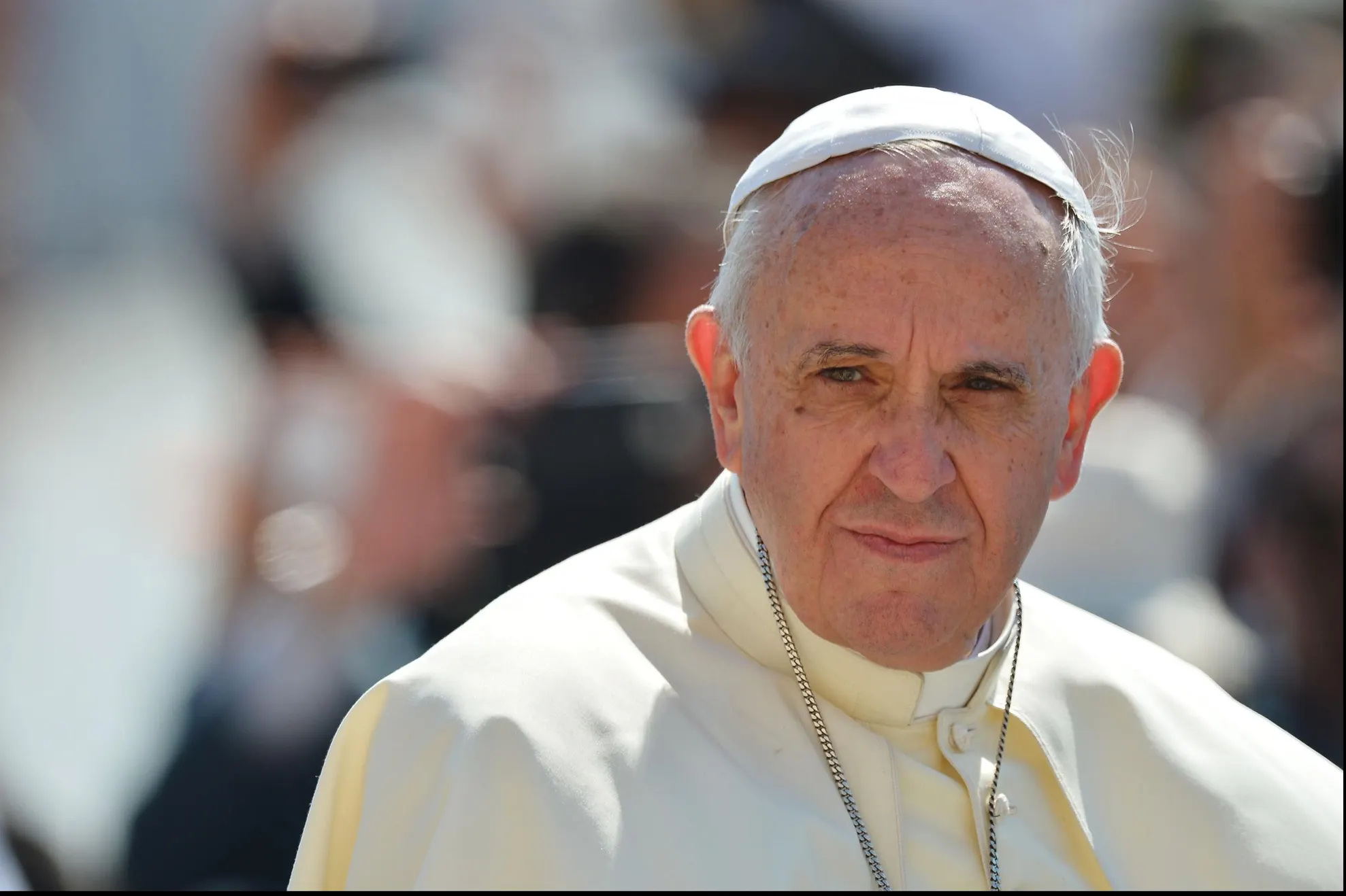 Vaticanul deschide ușile unei biserici pe timp de noapte persoanelor fără adăpost