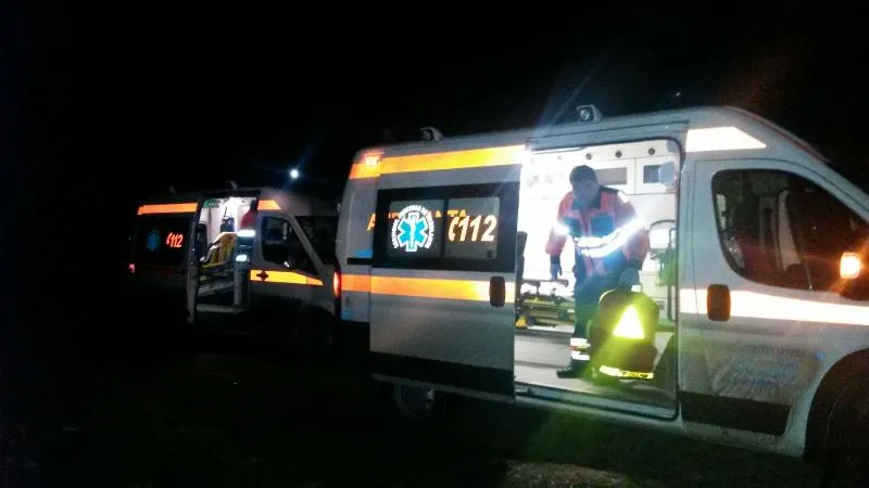 Accident grav la Constanța. Un tren a lovit o mașină cu mai mulți pasageri