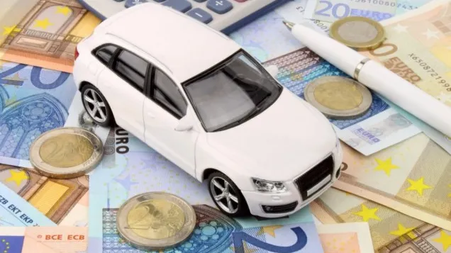 Poliţele RCA, un nou scandal între transportatori şi ASF