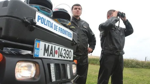 Au oprit la graniţă doi studenţi. Când i-au legitimat, poliţiştii români au avut o surpriză