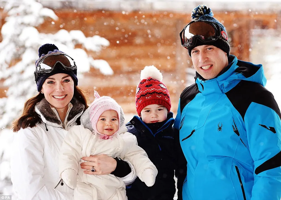 Prinţul William acuzat în presa britanică că este "leneş", după publicarea unor fotografii de la ski