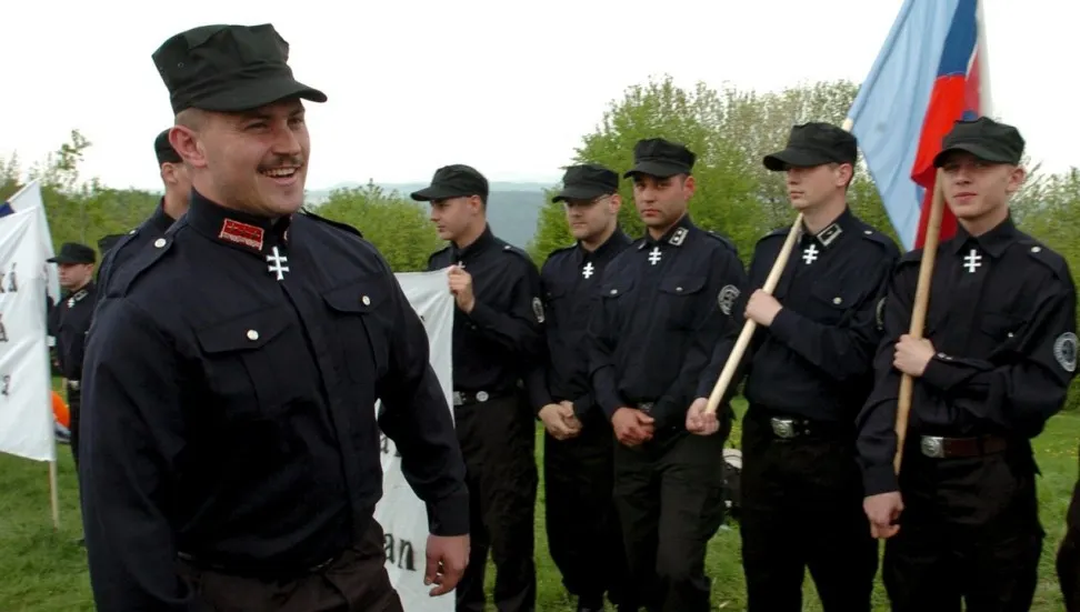 Alegeri cu rezultat șoc. Cum au câștigat neo-naziștii 14 mandate în parlamentul unei țări UE