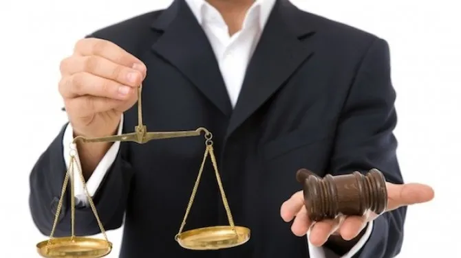 Un avocat din Baroul Bucureşti, reţinut pentru evaziune fiscală de 1,5 milioane de euro