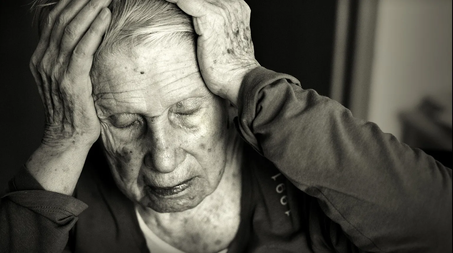 ”Dieta minții”: câteva alimente te feresc de Alzheimer. Consumă-le mai des