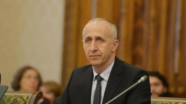 Costescu, despre CFR Marfă: CE face o mare presiune pentru returnarea ajutorului de către companie